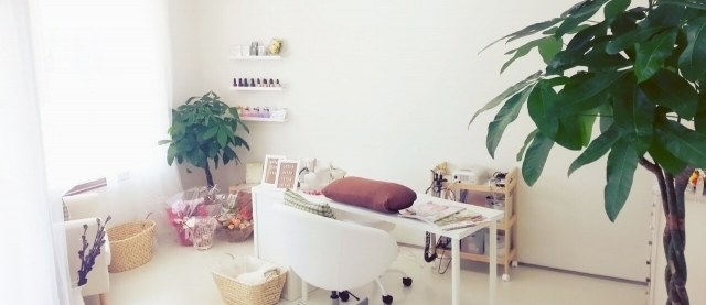 サロン内部の空間